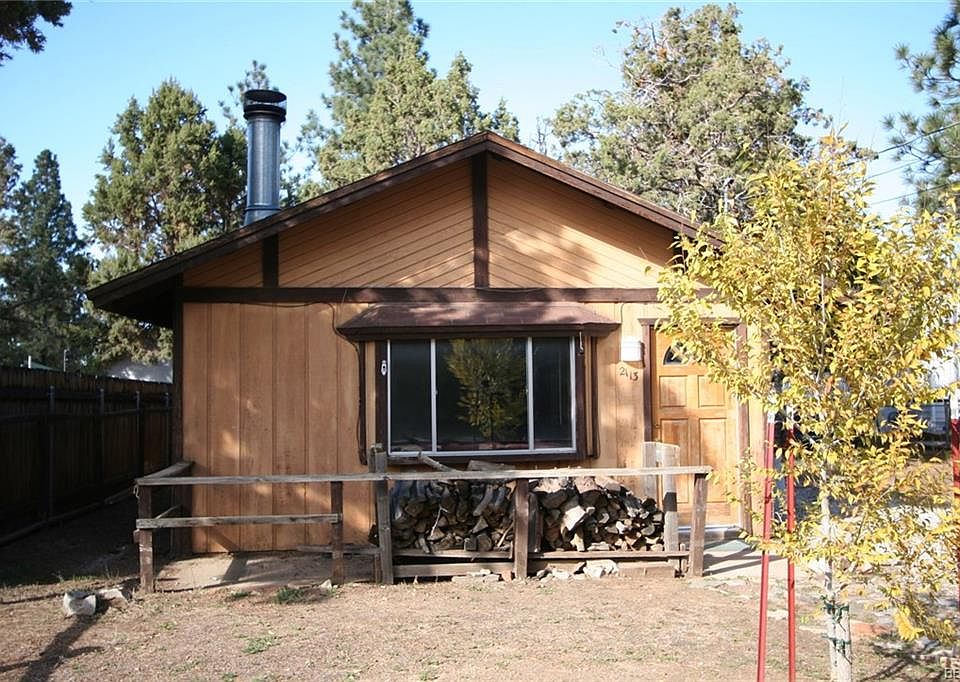 1st image of 2113 5th Ln