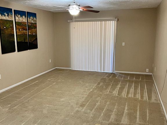 2nd image of 14408 Reuter Strasse Cir APT 1