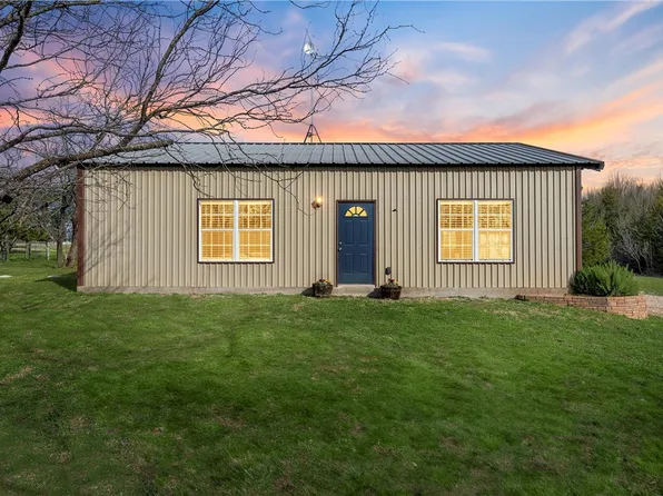 152 Bays Rd, Axtell, TX 76624