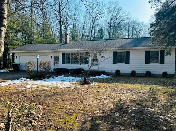 207 West Rd, Roscommon, MI 48653