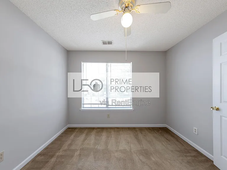 1072 Victory Dr SW — Photo 12