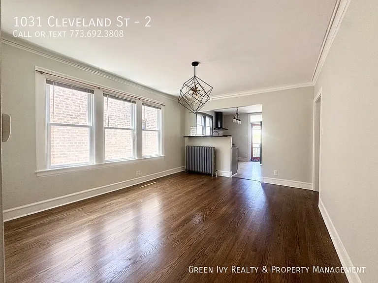 1031 Cleveland St #2 — Photo 9