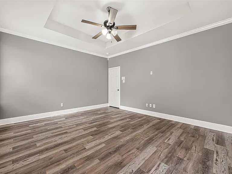 14531 Chestnut Falls Dr — Photo 24