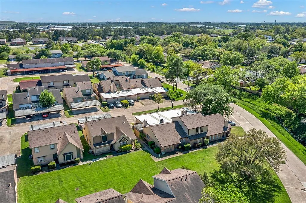 1859 Country Village Boulevard - 1 — Photo 1