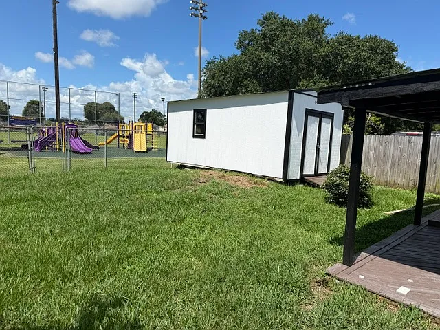 120 Gardenia Ln — Photo 12
