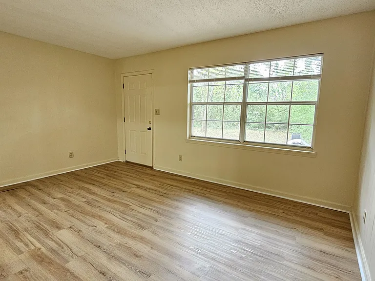 1322 Kings Dr #A — Photo 15