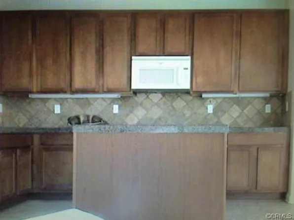 14588 Torrey Way, Adelanto, CA 92301