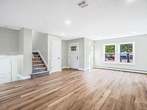 5th image of 87 Sequoia Drive