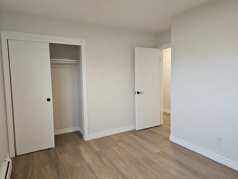 34 Carleton St S #7 — Photo 8