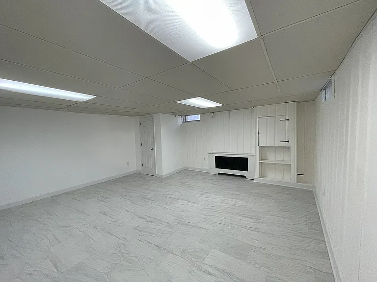 Basement - Bedroom 3