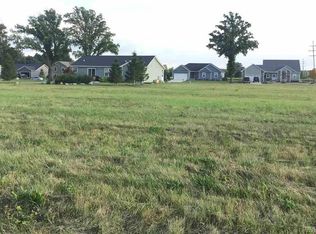 7808 Wilshire Dr, Almont, MI 48003