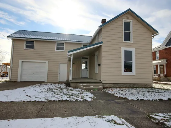 25 W Taylor St, Huntington, IN 46750