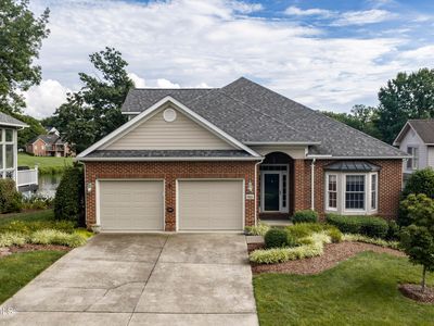 1833 Waters Edge Dr, Johnson City, TN, 37604