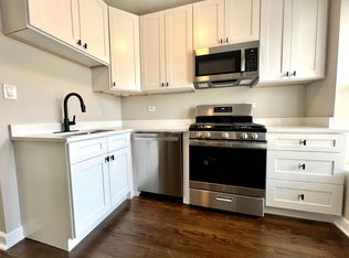 1606 N Harding Ave #3, Chicago, IL 60647