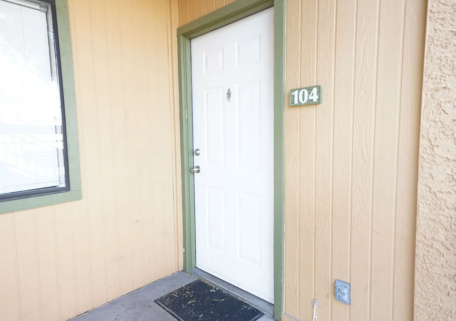 Showings Available NOW — Photo 2