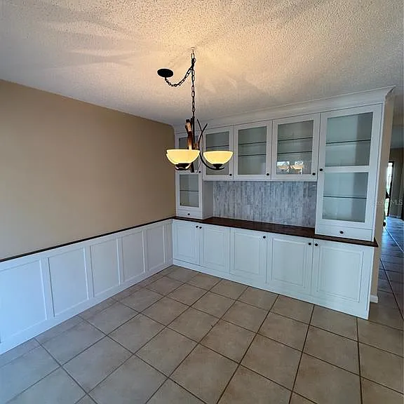 442 Meadowood Blvd — Photo 16