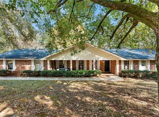 13 E Lakeshore Dr SE, Rome, GA 30161