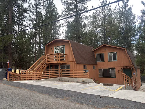 542 Cottage Ln #C Photo 1