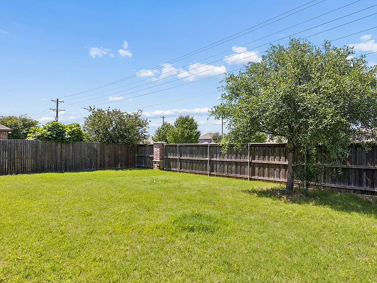 10212 Bennet Dr — Photo 29