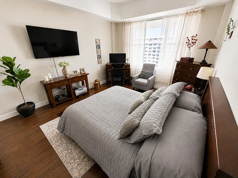 5600 Collins Ave #17U — Photo 10