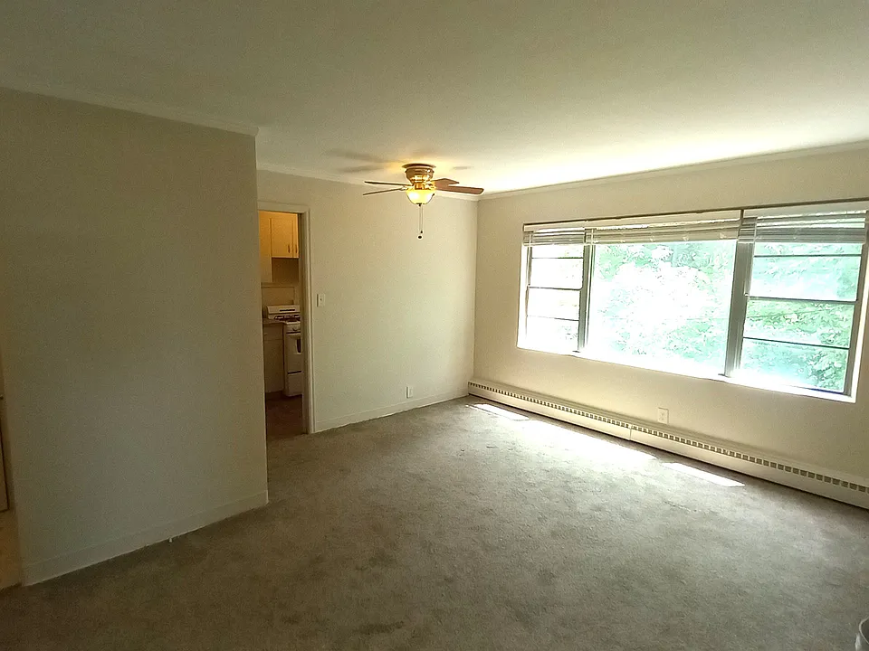 235 Exeter Pl #104