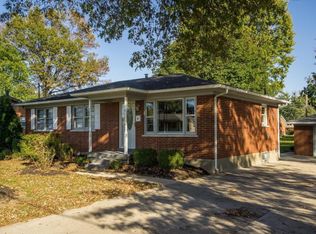 6205 Greenview Dr, Louisville, KY