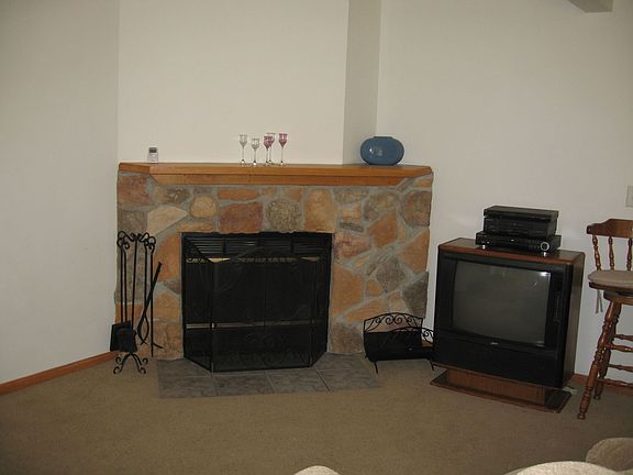FR  w/ Fireplace