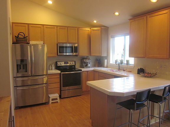 3rd image of 11626 NE 94th Pl
