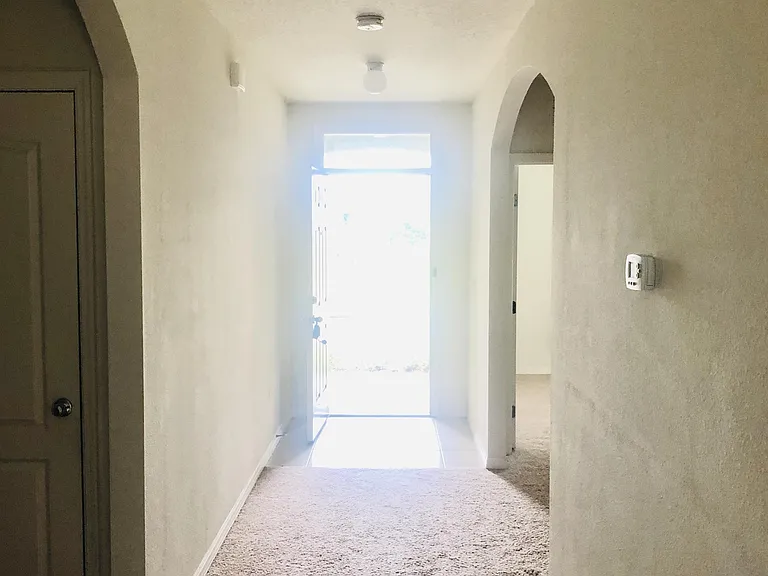 2222 Sequoia Way — Photo 5