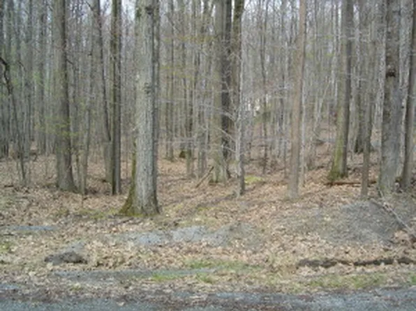 Admiral Dunbar Rd, Dubois, PA 15801