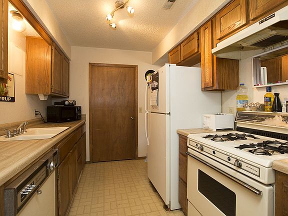 4th image of 8144 E 17th St Unit H