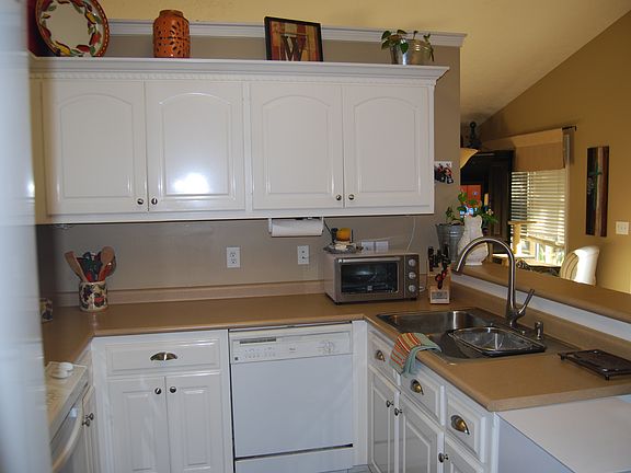5th image of 217 John Wesley Dr