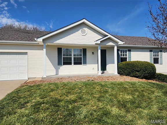2nd image of 379 Martin Field Ct