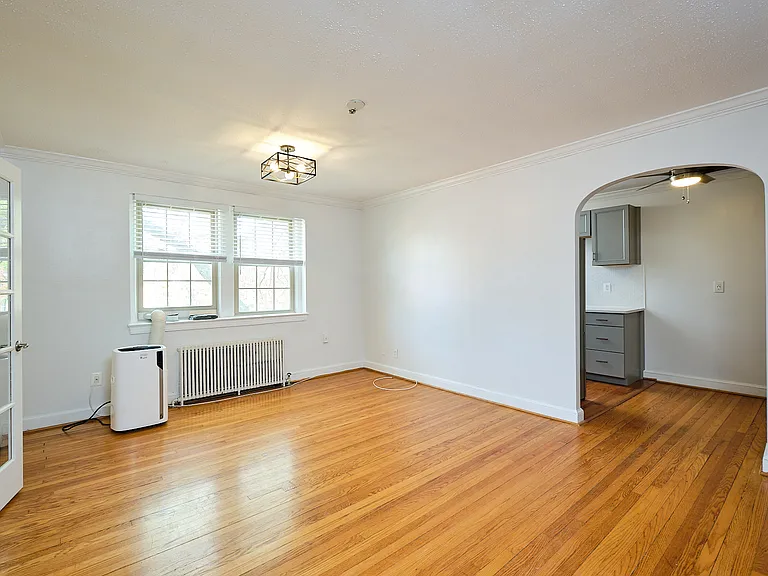 3925 Davis Pl NW #206 — Photo 2