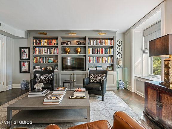 3rd image of 1255 N State Pkwy #4AC