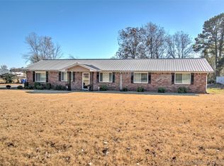 4108 W Davis Field Rd, Muskogee, OK 74401
