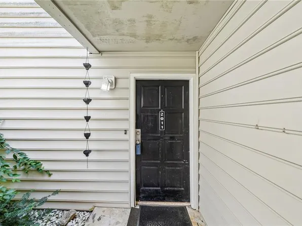 2011 Oak Park Ln, Decatur, GA 30032