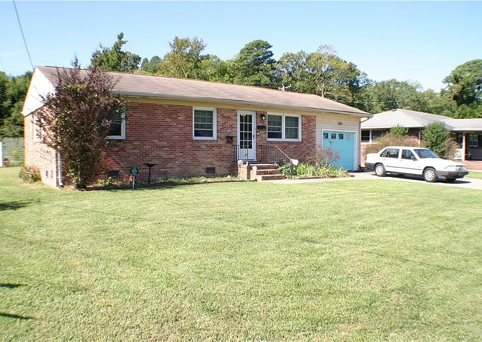 1st image of 79 Beaconsdale Ln