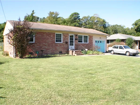 79 Beaconsdale Ln, Newport News, VA 23601