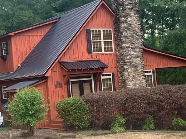 328 Cedar Valley Dr, Wedowee, AL 36278