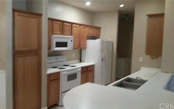 5th image of 24909 Madison Ave Unit 3614