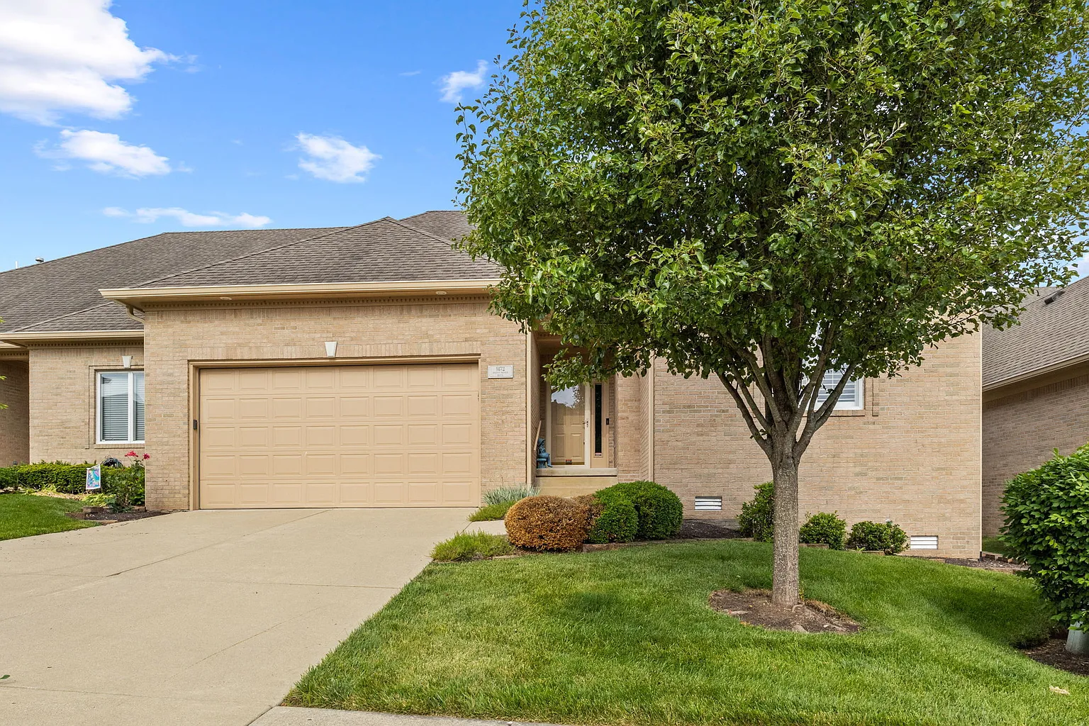 1472 Heron Ridge Blvd photo 1