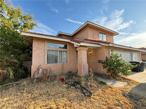 1054 E Commonwealth Ave, San Jacinto, CA 92583