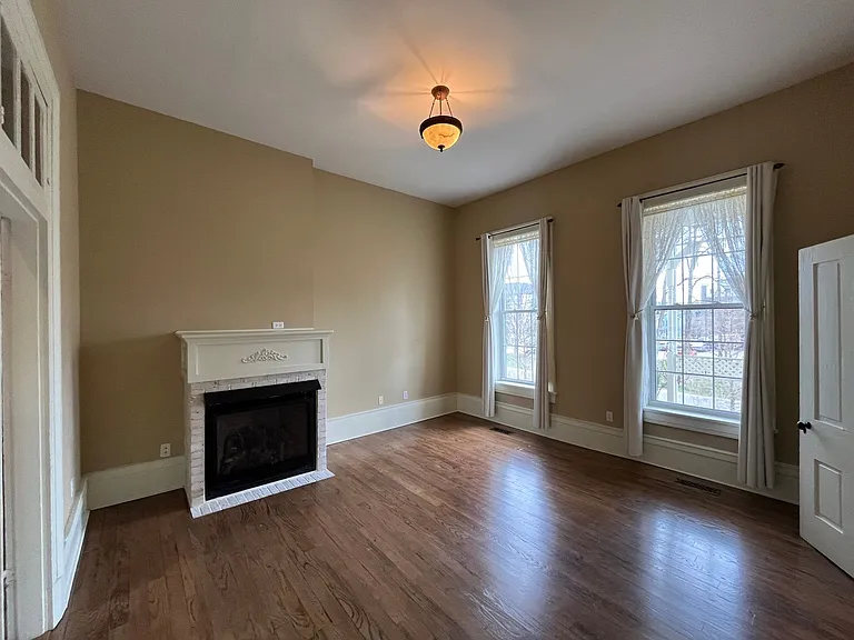 348 S Morton St — Photo 6