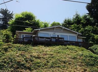33 W Bond St, Astoria, OR 97103