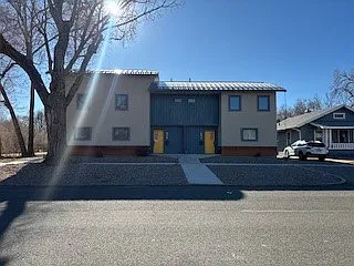 834-838 842nd S — Photo 1
