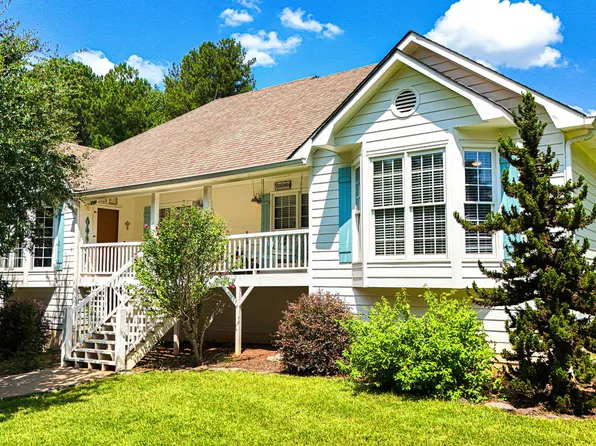 149 Maplelake Dr, Acworth, GA 30101