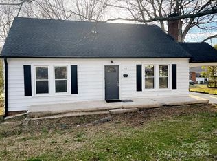 215 W 10th St, Salisbury, NC 28144