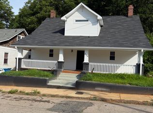 216 S Clay St, Salisbury, NC 28144