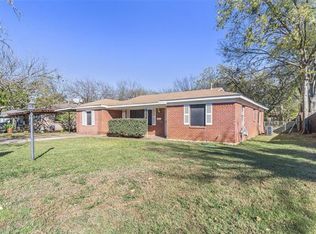3920 Caddo Trl, Lake Worth, TX 76135